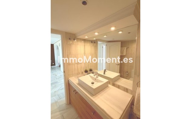 Reventa - Apartamento - Estepona  - Estepona Centro