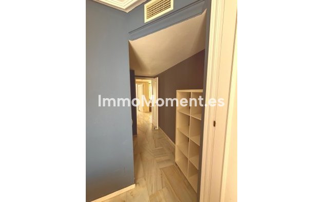 Reventa - Apartamento - Estepona  - Estepona Centro