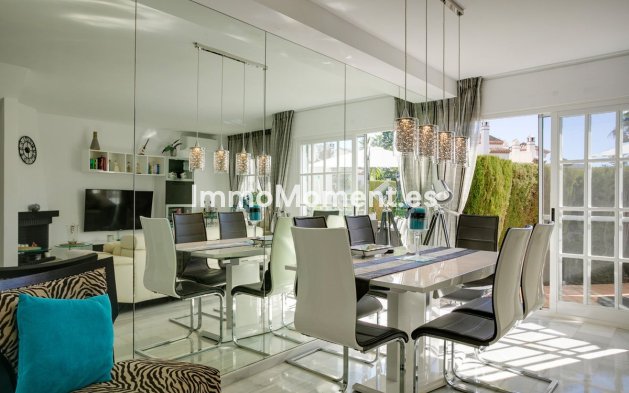 Wiederverkauf - Reihenhaus - Estepona  - Bel Air
