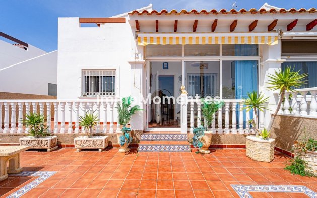 Bestaande woning - Vrijstaande villa - Orihuela - Punta Prima
