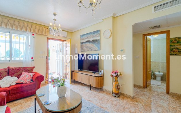 Bestaande woning - Vrijstaande villa - Orihuela - Punta Prima