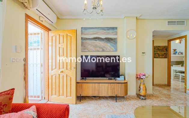 Bestaande woning - Vrijstaande villa - Orihuela - Punta Prima
