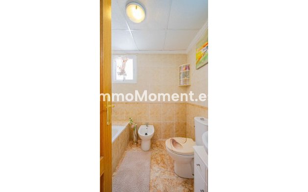 Bestaande woning - Vrijstaande villa - Orihuela - Punta Prima