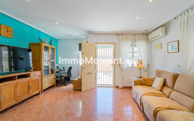 Reventa - Villa independiente - Orihuela - Punta Prima