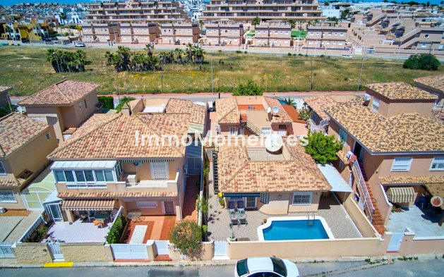 Reventa - Villa independiente - Orihuela - Punta Prima