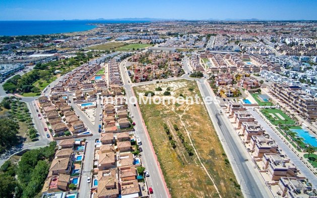 Reventa - Villa independiente - Orihuela - Punta Prima