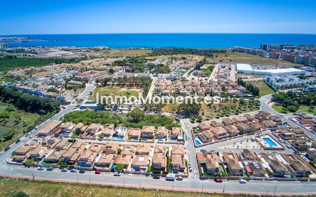 Reventa - Villa independiente - Orihuela - Punta Prima
