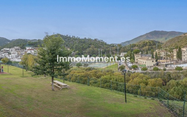 Reventa - Apartamento - Benahavís - Benahavís Centro
