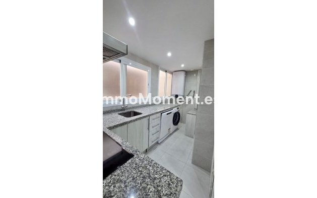 Wiederverkauf - Wohnung - Estepona  - Estepona Centro