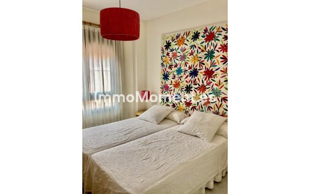 Wiederverkauf - Wohnung - Estepona  - Hacienda del Sol