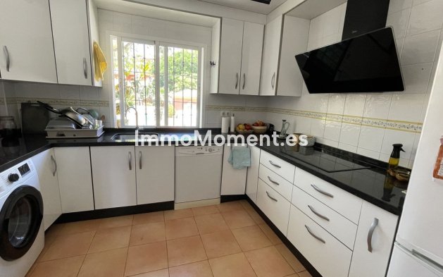 Bestaande woning - Appartement - Estepona  - Estepona Centro