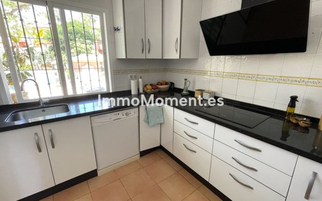 Bestaande woning - Appartement - Estepona  - Estepona Centro