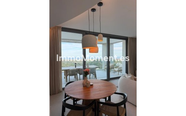 Reventa - Apartamento - Benahavís - Benahavís Centro