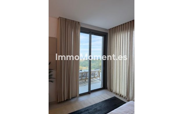 Reventa - Apartamento - Benahavís - Benahavís Centro