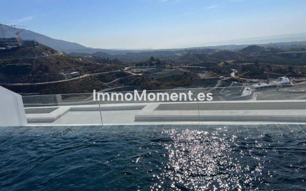 Reventa - Apartamento - Benahavís - Benahavís Centro
