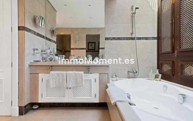 Bestaande woning - Appartement - Marbella - Puerto Banús
