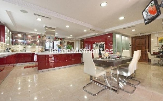 Bestaande woning - Vrijstaande villa - Mijas - Mijas Centro