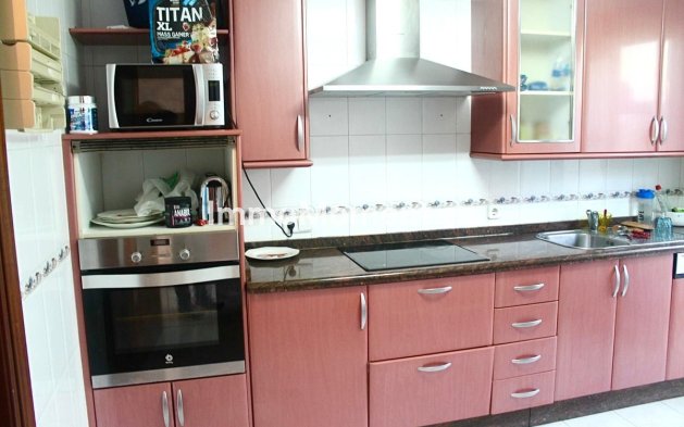 Wiederverkauf - Freistehende Villa - Marbella - Marbella Centro