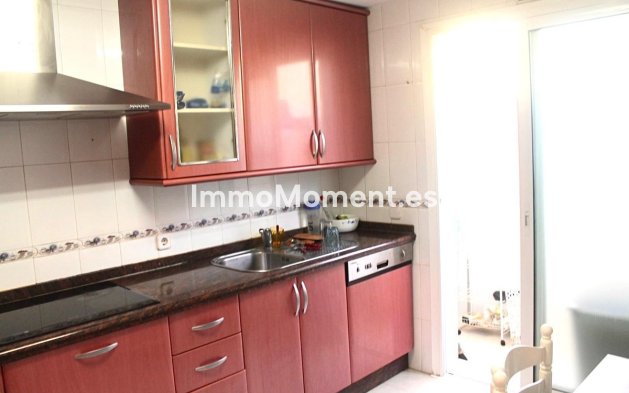 Wiederverkauf - Freistehende Villa - Marbella - Marbella Centro
