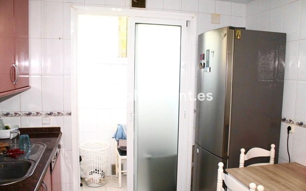 Wiederverkauf - Freistehende Villa - Marbella - Marbella Centro