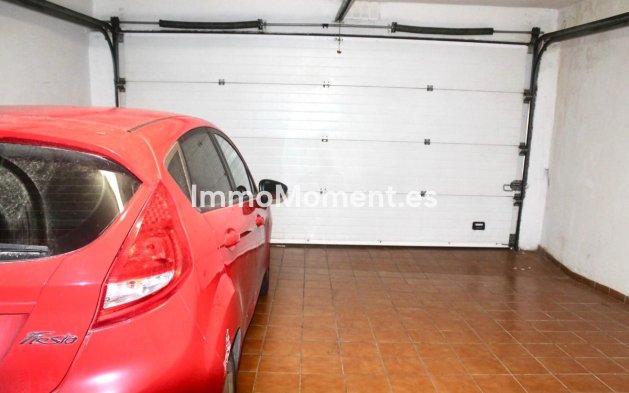 Wiederverkauf - Freistehende Villa - Marbella - Marbella Centro