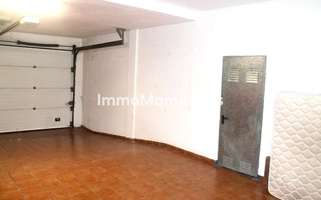 Wiederverkauf - Freistehende Villa - Marbella - Marbella Centro