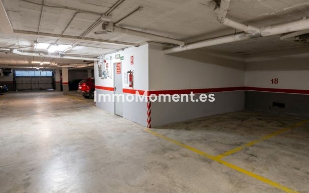 Wiederverkauf - Wohnung - Fuengirola - Carvajal