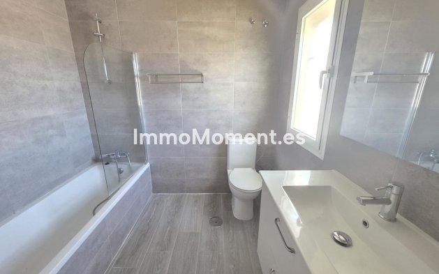 Wiederverkauf - Reihenhaus - Estepona  - Bel Air