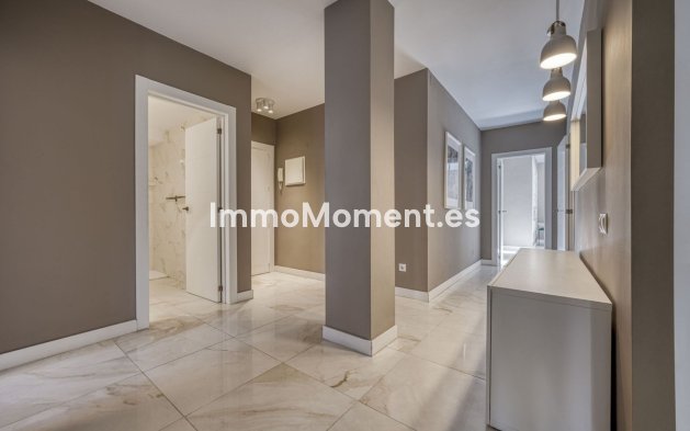 Wiederverkauf - Wohnung - Marbella - Puerto Banús