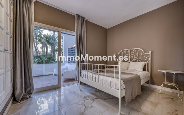 Wiederverkauf - Wohnung - Marbella - Puerto Banús