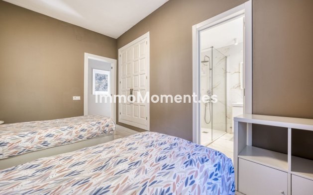 Wiederverkauf - Wohnung - Marbella - Puerto Banús