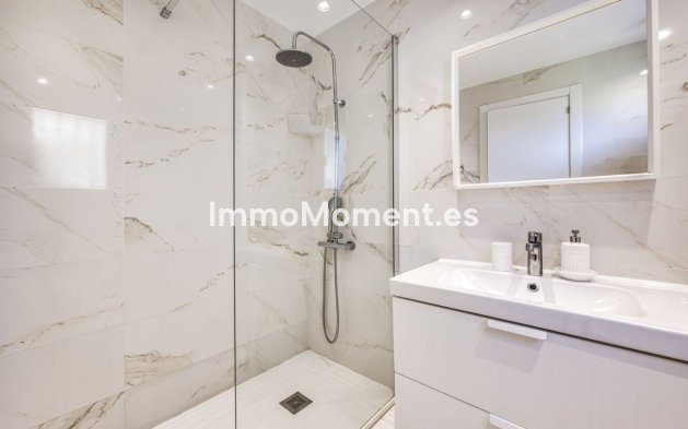 Wiederverkauf - Wohnung - Marbella - Puerto Banús