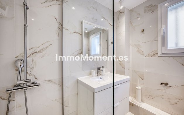 Wiederverkauf - Wohnung - Marbella - Puerto Banús