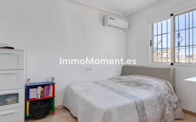 Bestaande woning - Rijtjeshuis - Torrevieja - Torrevieja Centro