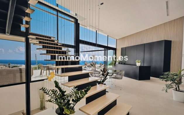 Resale - Detached villa - Marbella - Altos de los Monteros