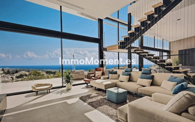 Resale - Detached villa - Marbella - Altos de los Monteros
