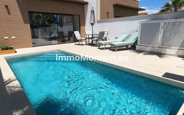Resale - Detached villa - Algorfa - La Finca Golf