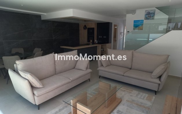 Resale - Detached villa - Algorfa - La Finca Golf