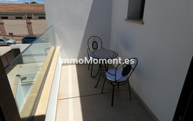 Resale - Detached villa - Algorfa - La Finca Golf