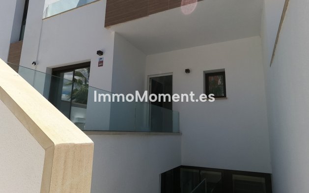 Resale - Detached villa - Algorfa - La Finca Golf