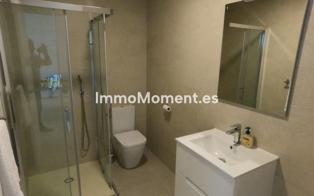 Resale - Detached villa - Algorfa - La Finca Golf