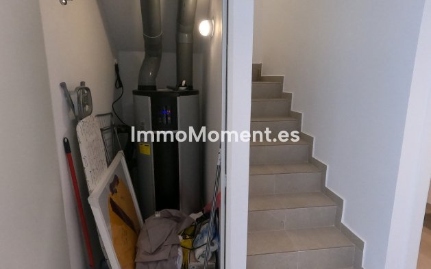 Resale - Detached villa - Algorfa - La Finca Golf
