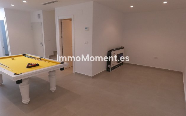 Resale - Detached villa - Algorfa - La Finca Golf