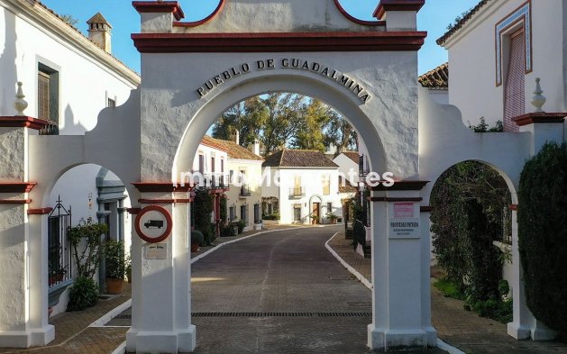 Wiederverkauf - Reihenhaus - Marbella - Guadalmina Baja