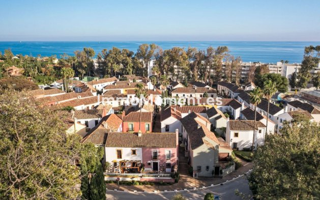 Wiederverkauf - Reihenhaus - Marbella - Guadalmina Baja