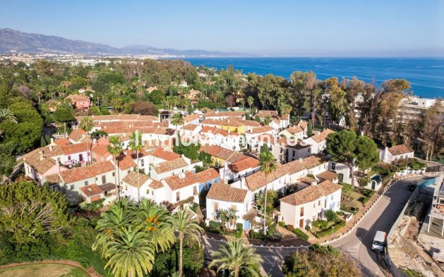 Wiederverkauf - Reihenhaus - Marbella - Guadalmina Baja