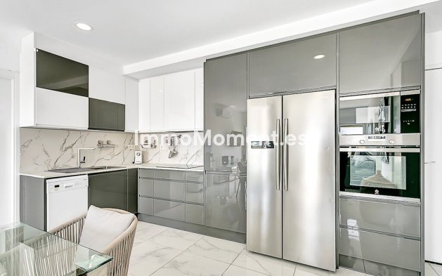 Reventa - Apartamento - Marbella - Marbella Centro