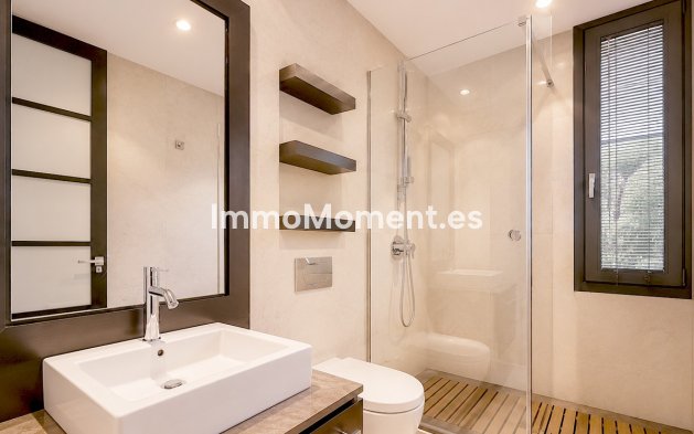 Resale - Apartment - Sotogrande - Sotogrande Alto