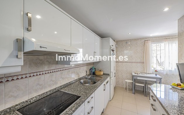 Wiederverkauf - Wohnung - Marbella - Nueva Andalucía
