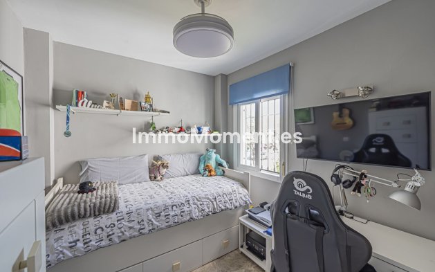 Wiederverkauf - Wohnung - Marbella - Nueva Andalucía